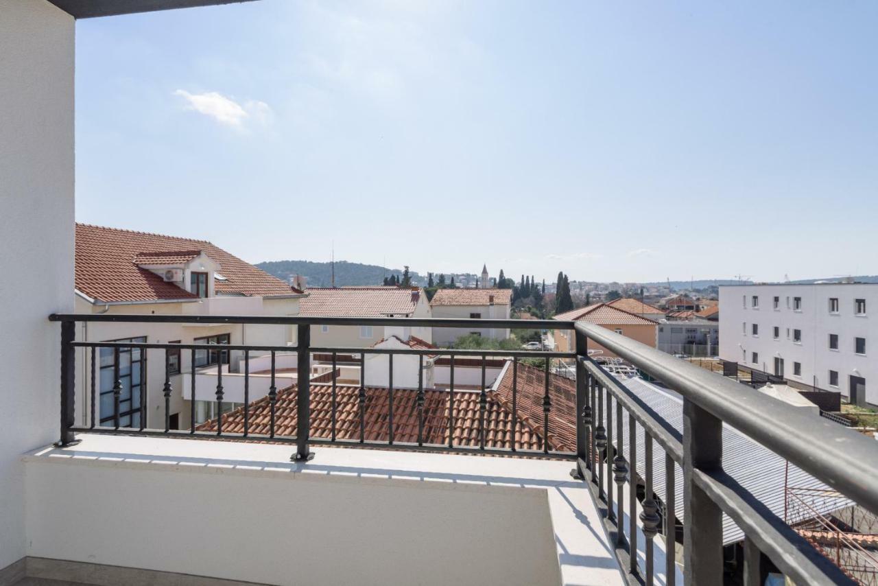 Luxury Apartman Ivana Trogir Bagian luar foto